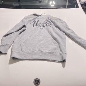 Women’s basketball sweatshirt combo 2019